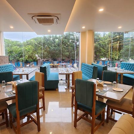 Hotel Janas Tirupati Buitenkant foto