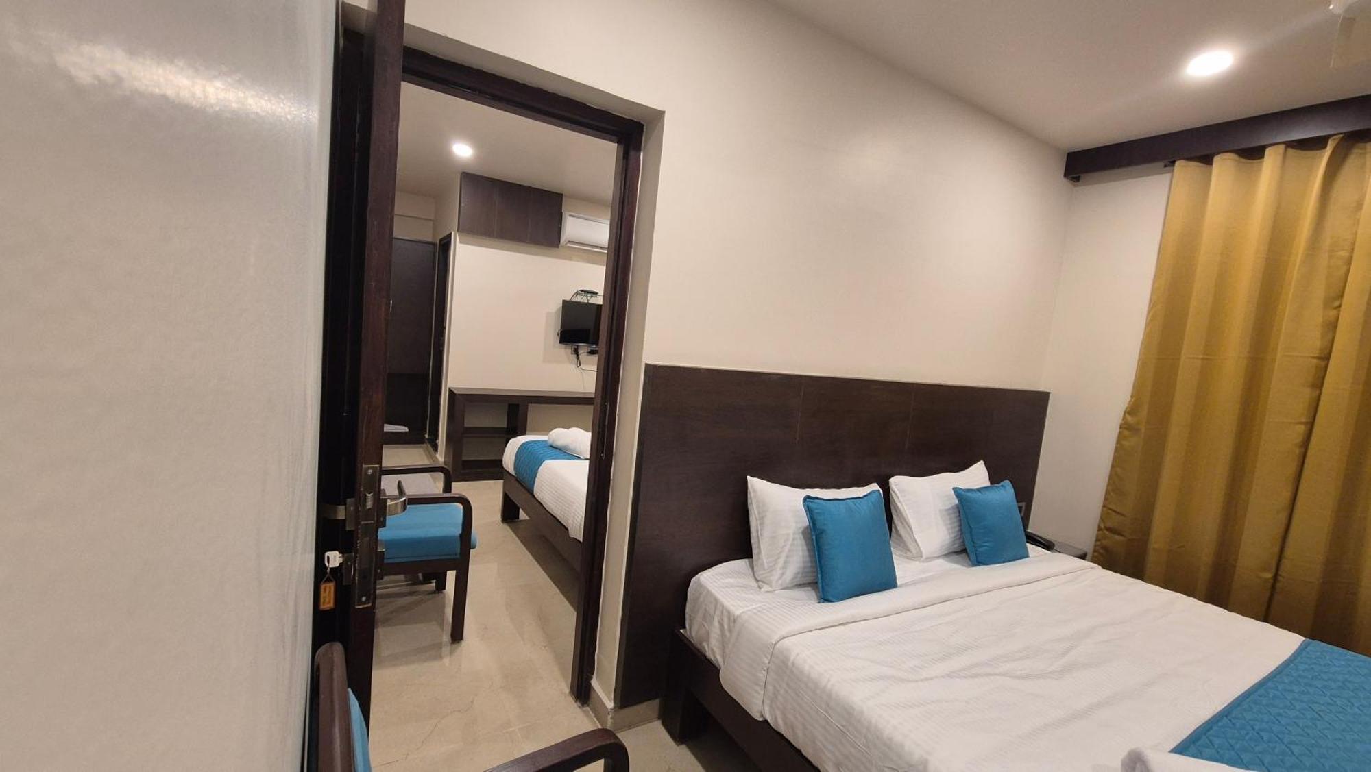 Hotel Janas Tirupati Buitenkant foto