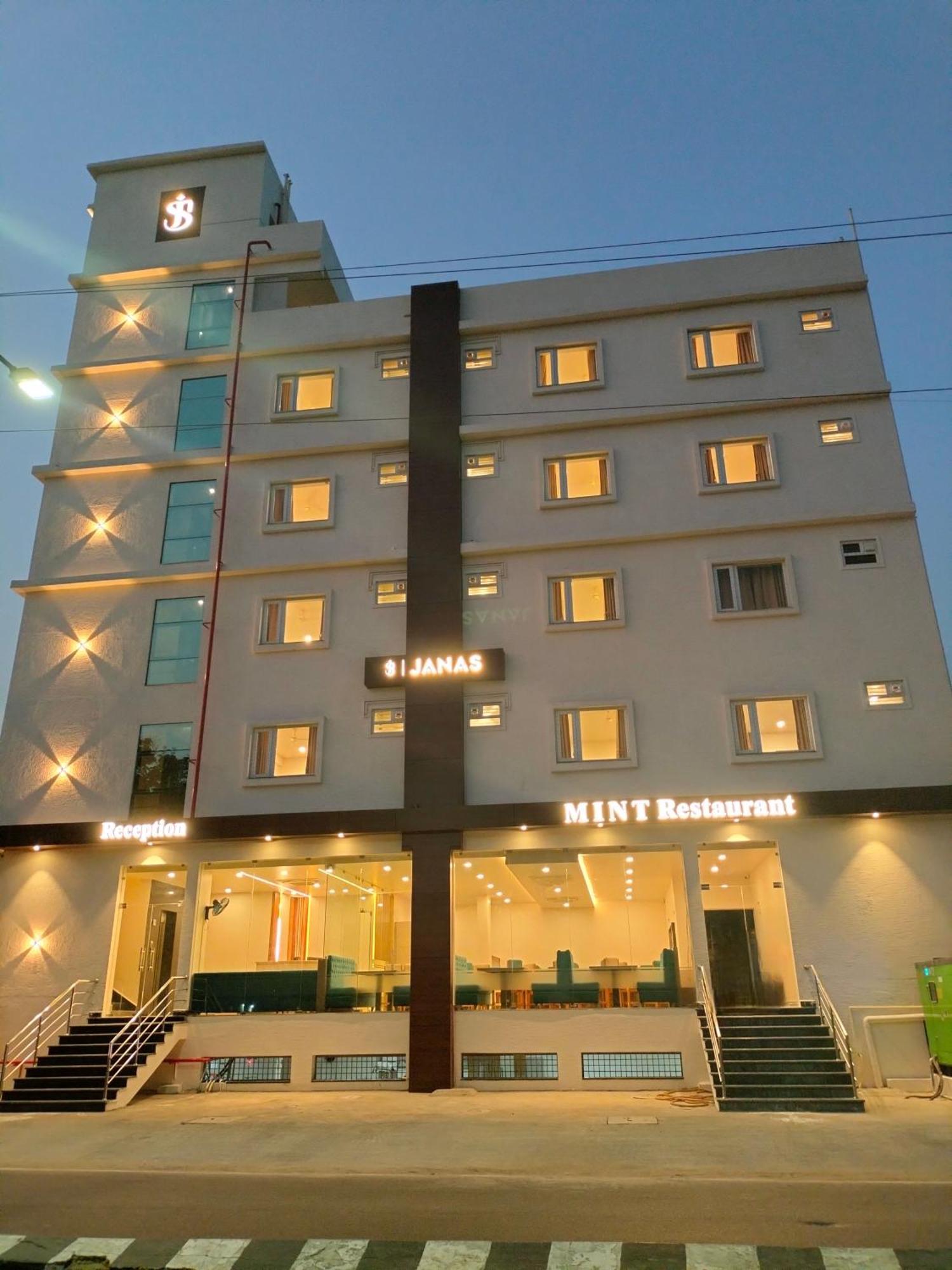 Hotel Janas Tirupati Buitenkant foto