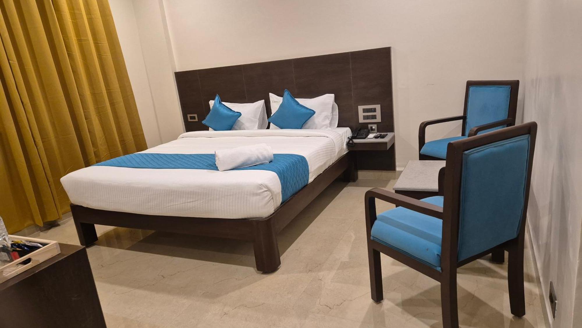 Hotel Janas Tirupati Buitenkant foto