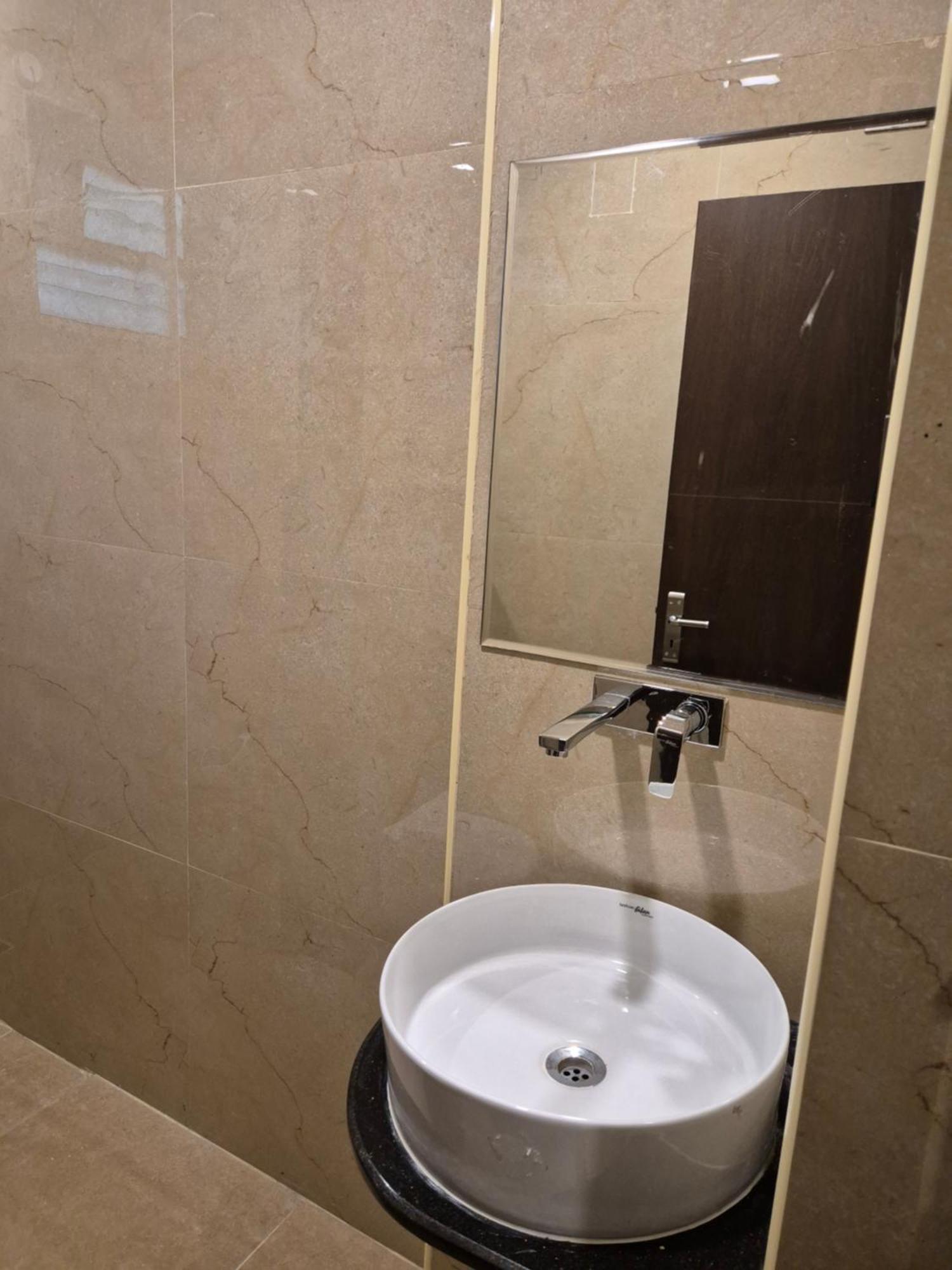 Hotel Janas Tirupati Buitenkant foto